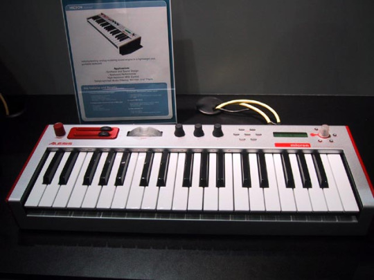 Alesis Micron synthesizer